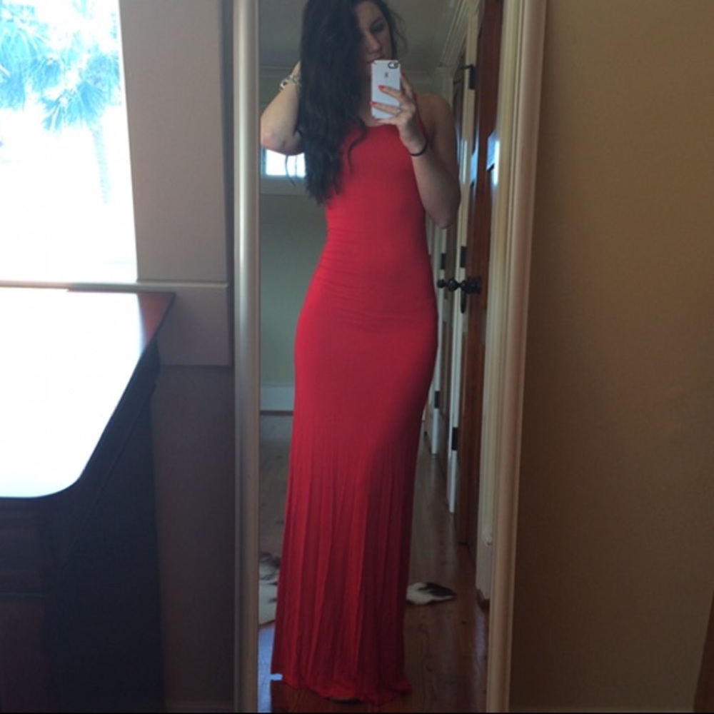 EUC sexy red maxi dress